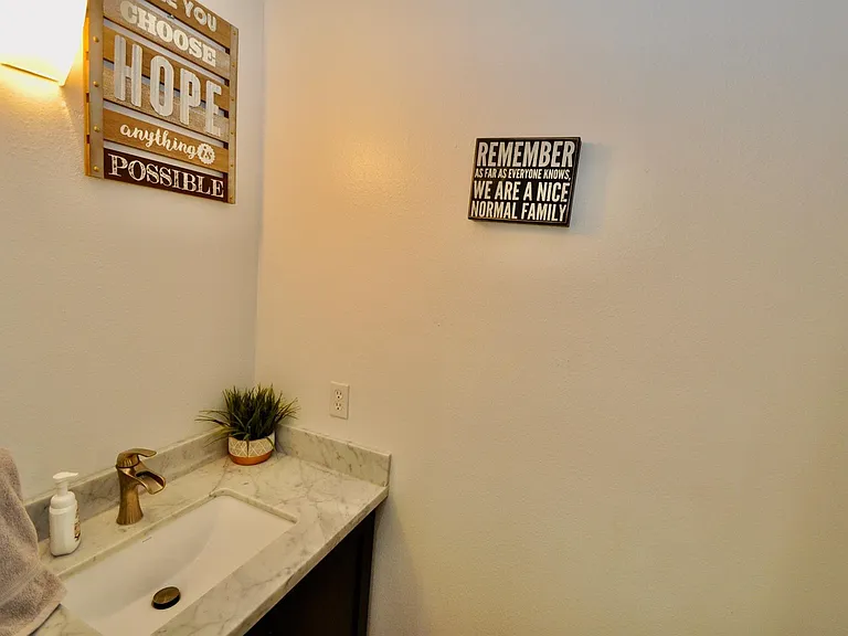 3330 Beran Dr — Photo 13