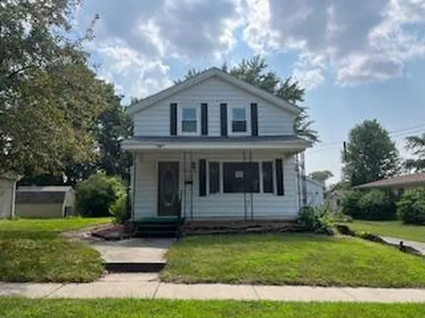 213 N 4th St, Palmyra, WI 53156
