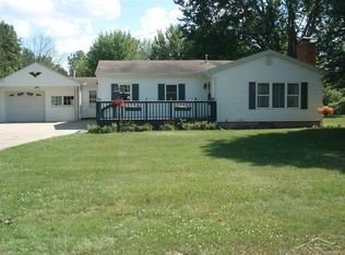 6055 Trinklein Rd, Saginaw, MI