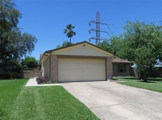11303 Camphorwood Dr, Houston, TX 77089