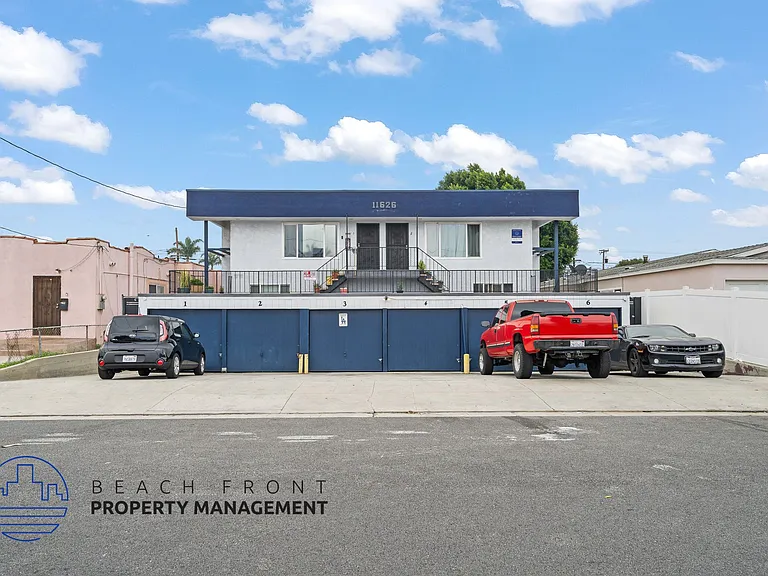 11626 Cedar Ave — Photo 77