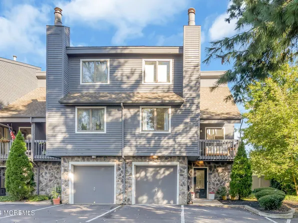 22 Devon Ct, Spring Lake, NJ 07762