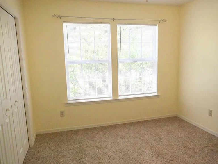2971 SW 40th Ave — Photo 20