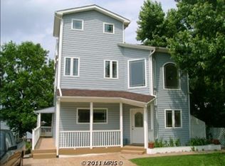 7626 Laurel Dr, Pasadena, MD 21122