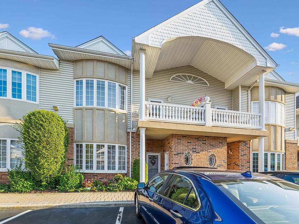 1st image of 97 Francesca Way #97