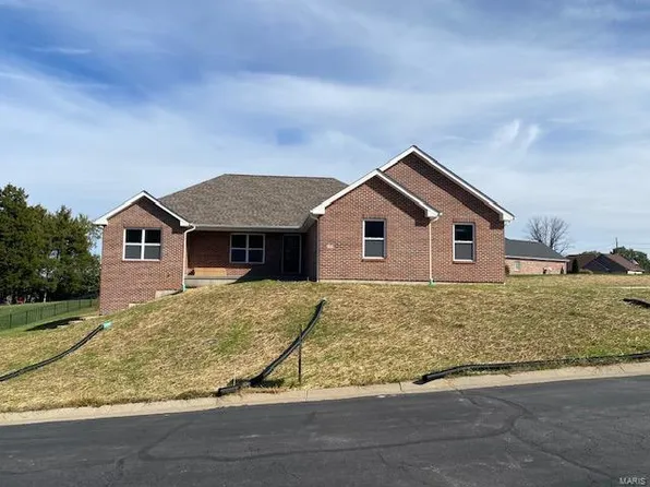 133 Cedar Berry Dr, Washington, MO 63090