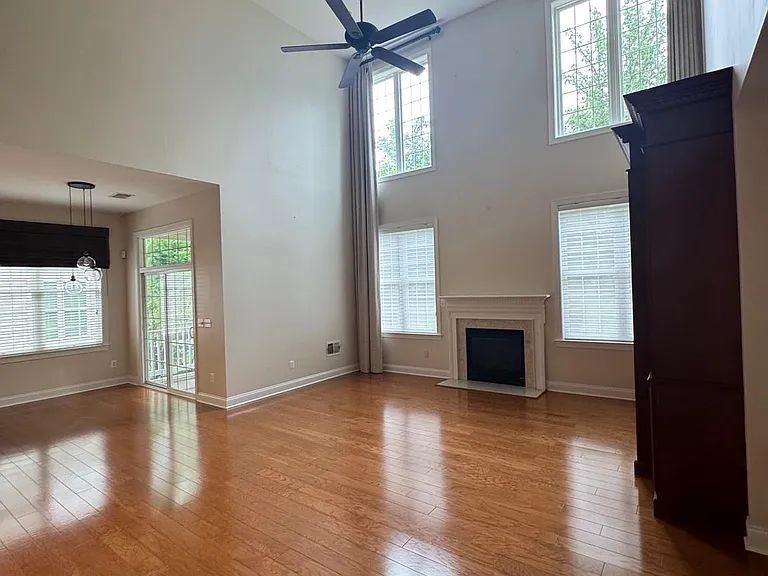 5117 Faldo Dr — Photo 6
