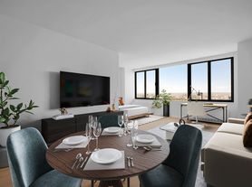 124 W 60th St
