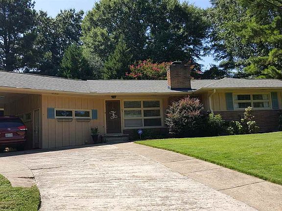 2nd image of 53 Beechwood Dr