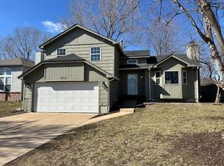 8918 E Hurst St, Wichita, KS 67210