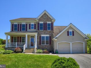 855 Edgeworth Ct, Red Lion, PA