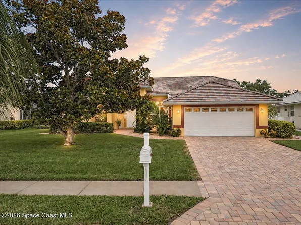 129 Island View Dr, Indian Harbour Beach, FL 32937