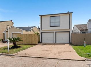 7713 Windward Passage St, Houston, TX 77072
