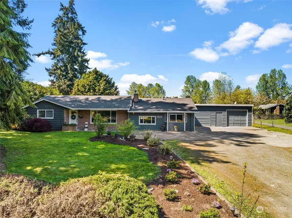 3022 106th Avenue E, Edgewood, WA 98372