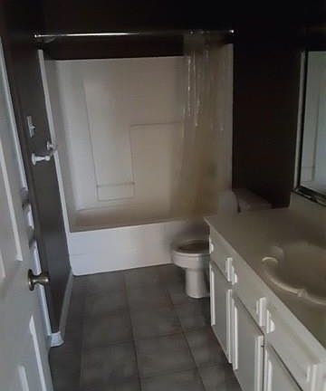 4th image of 816 S Creek St