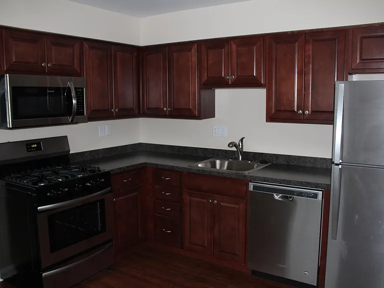 1414 S 14th St #B — Photo 4