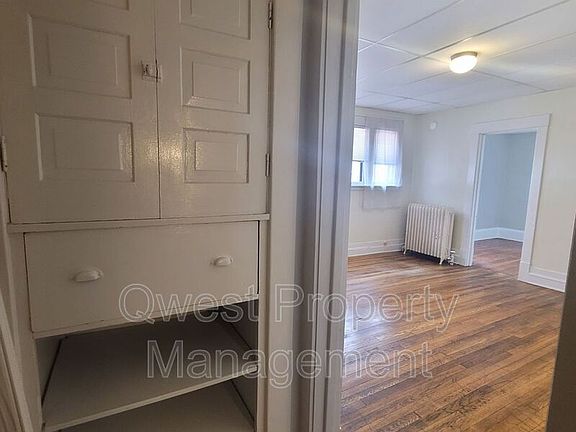4th image of 420.5 Lafayette Ave SE