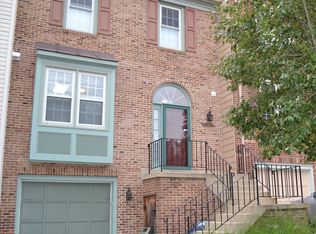 7256 Whitlers Creek Dr, Springfield, VA 22152