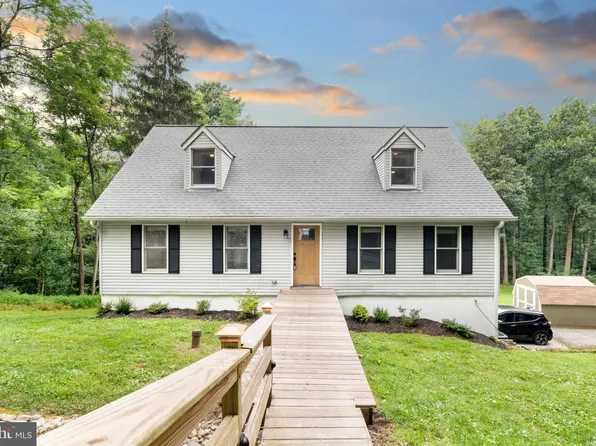 608 East Ct, Westminster, MD 21157