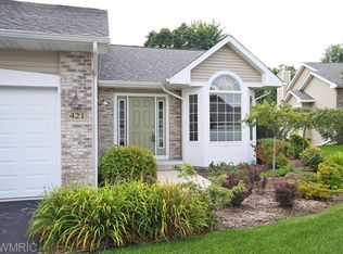 421 Potters Dr, Battle Creek, MI 49015