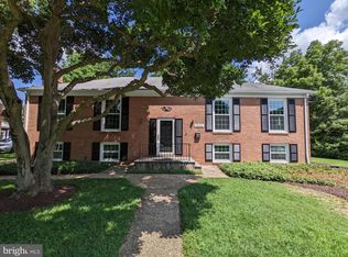 12101 Old Bridge Rd, Rockville, MD 20852