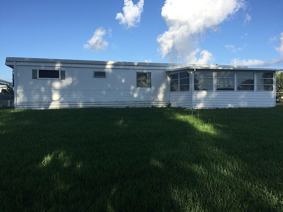 1st image of 38 Del Prado St