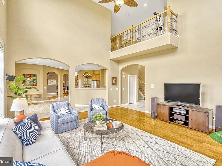 22374 Dolomite Hills Dr — Photo 11