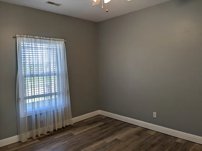 915 Golden Eye Ct — Photo 12