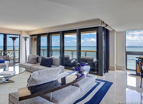 3rd image of 9999 Collins Ave APT 11C