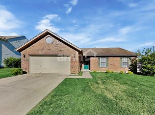 3382 Whispering Trees Dr, Amelia, OH