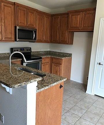 5th image of 4013 Kensington Dr