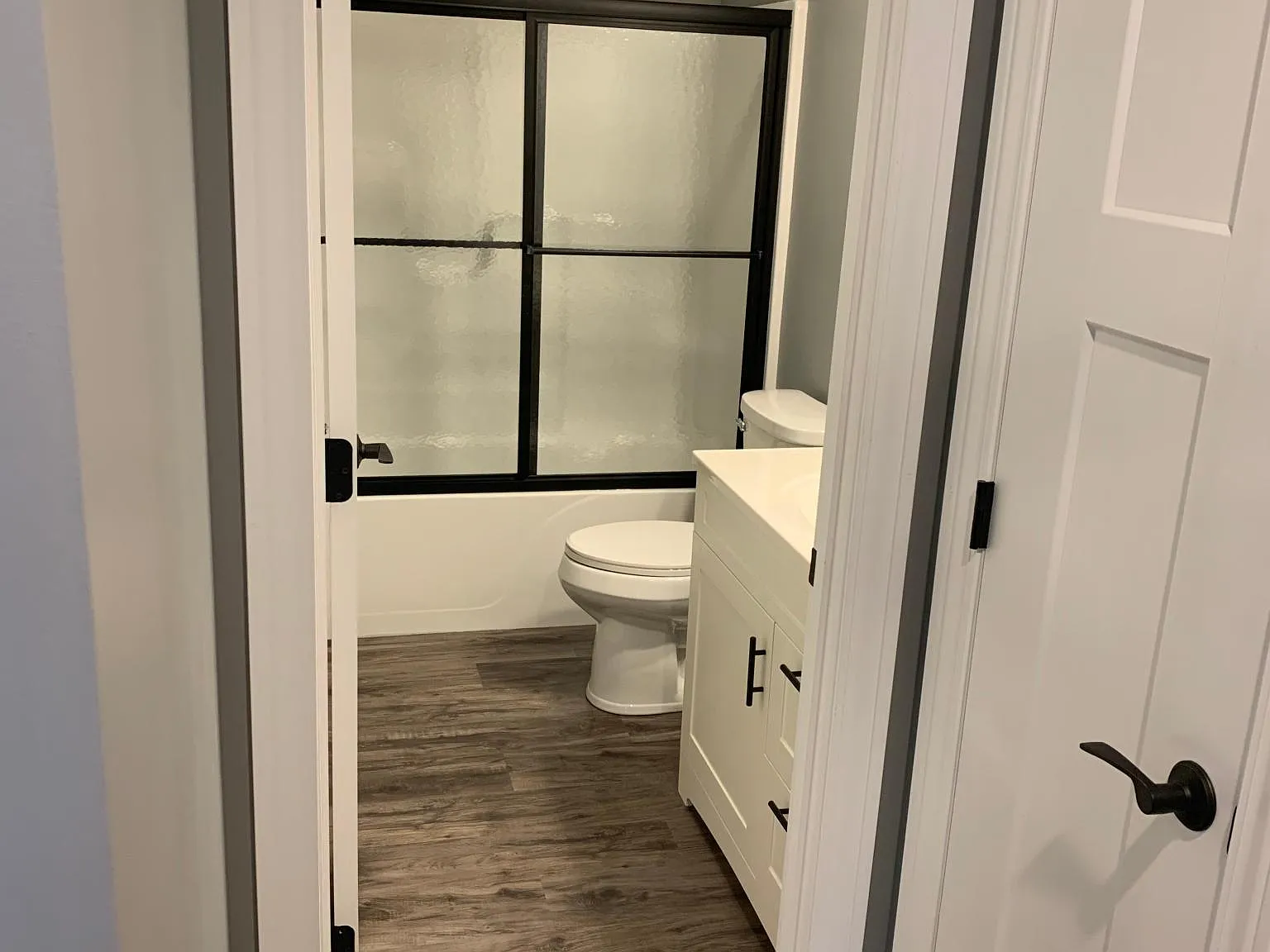 3 bed, 1500 sqft, $2,000 — Photo 2