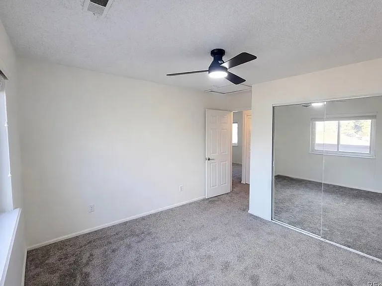 9002 W 88th Cir — Photo 14