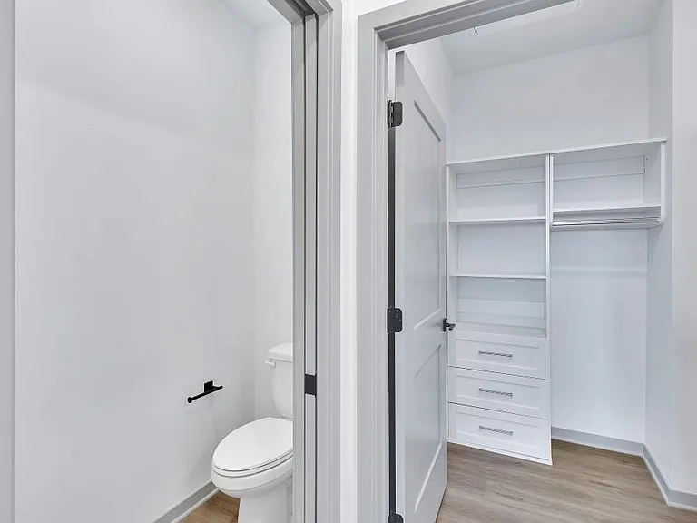 The Allyson Townhomes — Photo 18