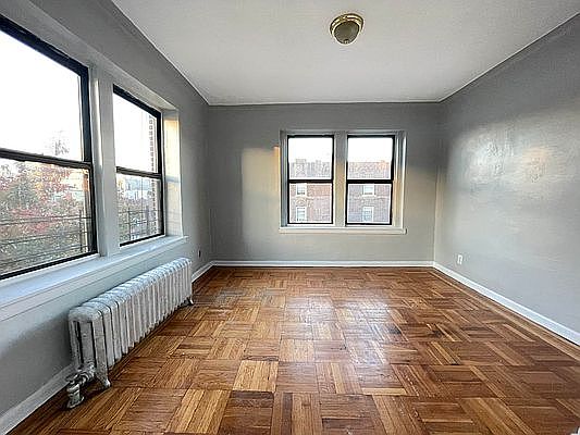 1st image of 1010 President St APT 4H