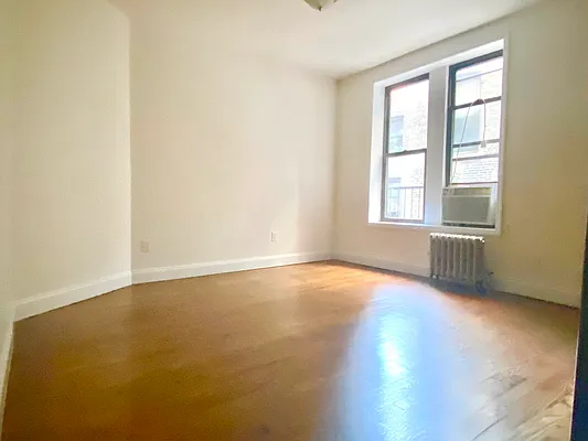 Rented by Corcoran | media 10