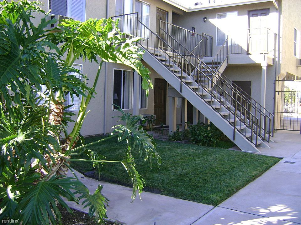 2nd image of 390 W University Ave APT 027
