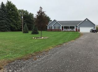 12161 Hill Rd, Swartz Creek, MI 48473