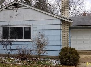 735 Kaye Dr, Berea, OH 44017
