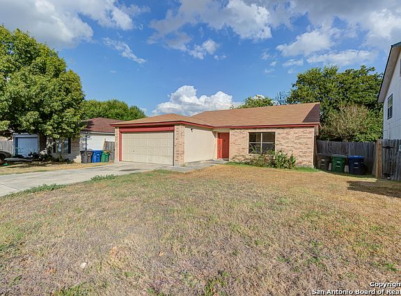 4th image of 9628 Dugas Dr
