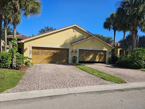 9312 Aegean Cir, Lehigh Acres, FL 33936