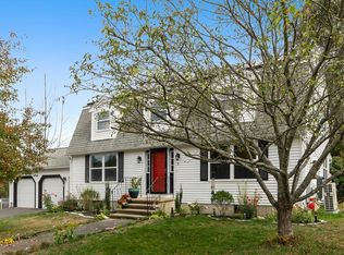 8 Bennetts Xing, Ayer, MA 01432