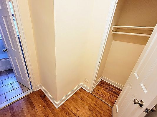 5th image of 150 W 21st St #V
