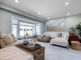 164 Dundas St E, Hamilton, ON L9H 7K7