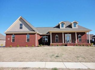 25847 Rosedown Dr, Athens, AL 35613