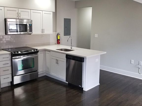 2nd image of 61 Johnson Park APT 4