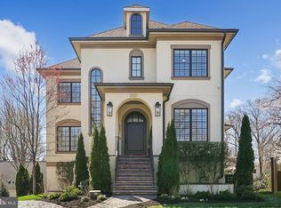 2321 N Quebec St, Arlington, VA 22207