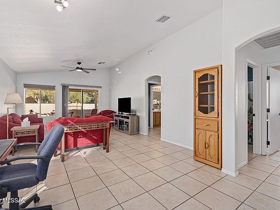 5th image of 3336 W Wheatfield Pl