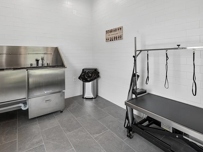 Avanti Luxury Apartments — Photo 20
