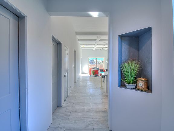 3rd image of 40A Camino De La Buena Vista Dr